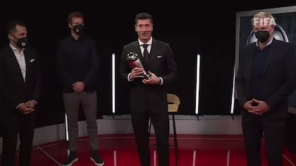 Robert Lewandowski le ganó el premio mayor a Messi en el último premio al mejor futbolista
