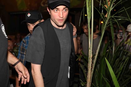 Robert Pattinson estuvo en una pizzería de Palermo y causó revuelo con su presencia