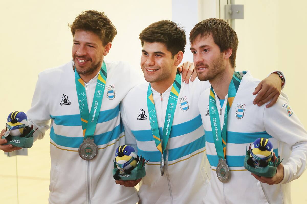 Robertino Pezzota, Jeremías Azaña y Leandro Rominglio le dieron a la Argentina una medalla plateada, que no había desde 1999