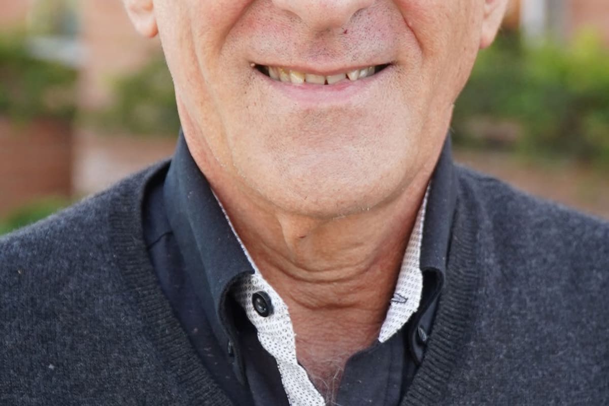 Roberto Bouzas, experto en relaciones internacionales