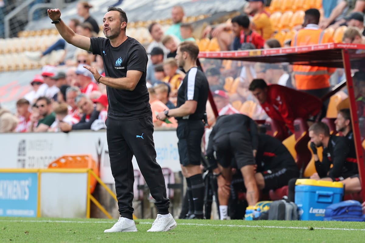 Roberto De Zerbi en un ensayo de pretemporada: el DT italiano activó la ilusión de Olympique Marsella, que mañana visitará a Brest en su debut oficial en la Ligue1