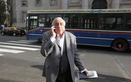 Roberto Fernández, el jefe de los colectiveros de la UTA