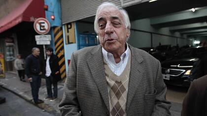 Roberto Fernández le da 100 días de plazo al macrismo