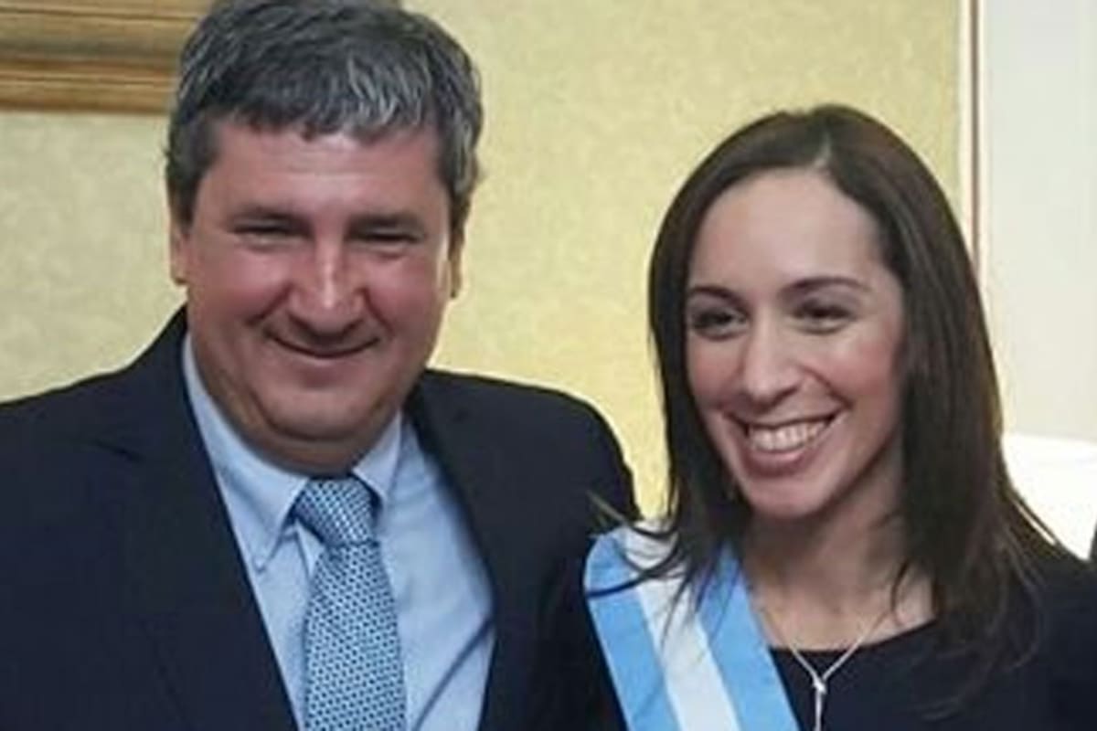 Roberto Gigante junto a Vidal