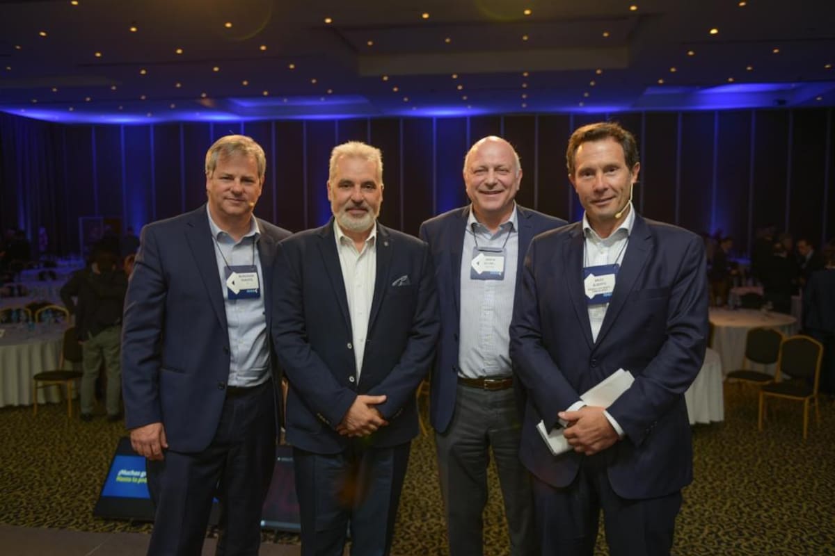 Roberto Murchison, presidente de IDEA; Enrique Humanes, director; Julián García, director, y Alberto Arizú, presidente de Experiencia IDEA Agroindustria 2022