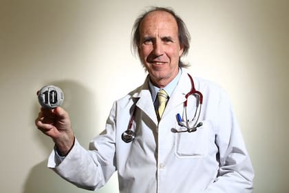 Roberto Peidró, el médico que pudo cambiar el principio y el final del doping de Maradona en el Mundial 94