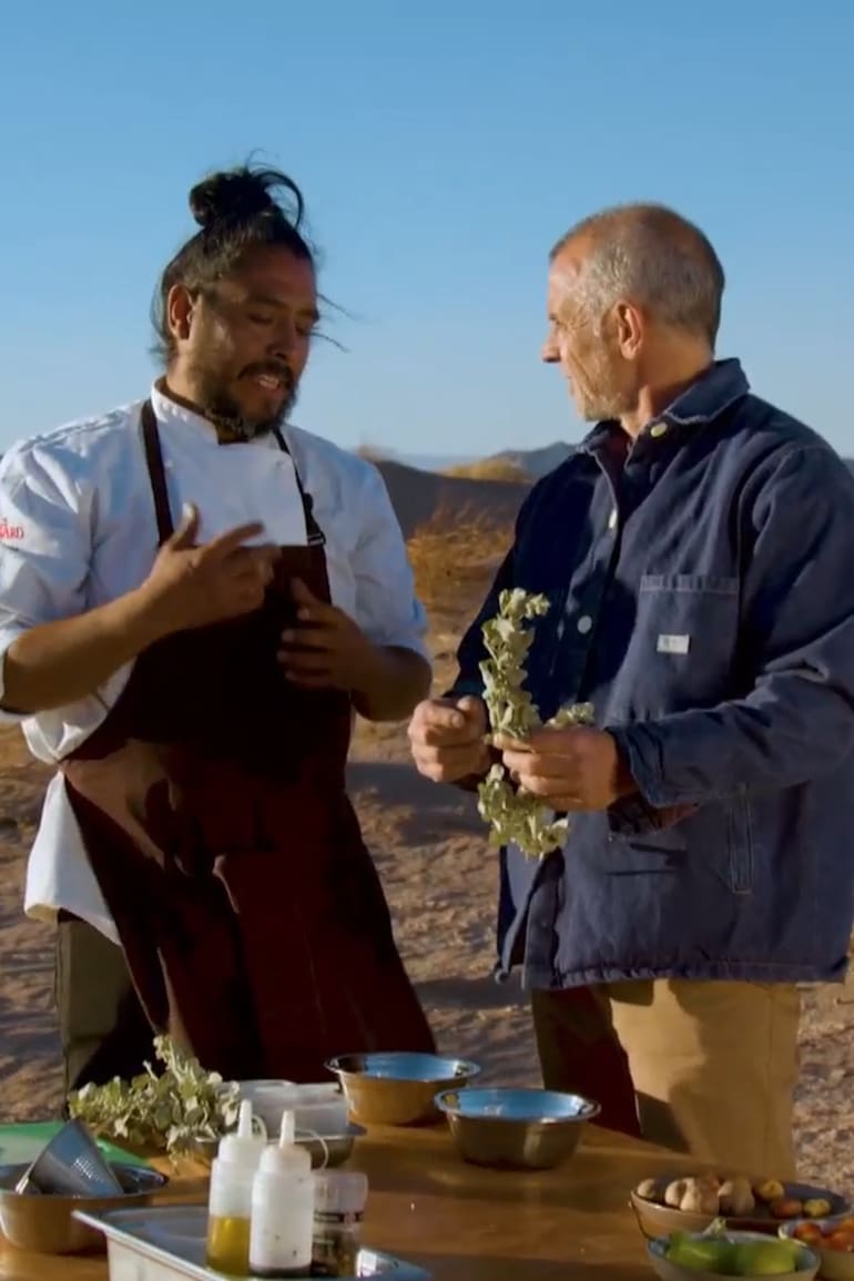 Roberto Petersen junto a Leonole Cuevas, en San Pedro de Atacama.
