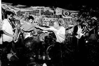 Luca Prodan. La historia de su banda HRB, eslabón perdido del reggae argentino