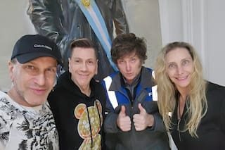 El modisto preferido de los Milei cuenta los consejos que le dio al Presidente y por qué Karina prefiere no usar sus vestidos