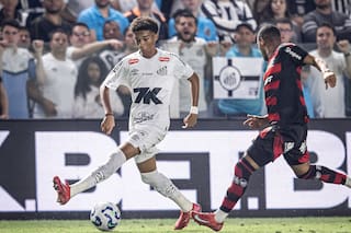 Así juega el hijo de un crack brasileño, que debutó a los 17 años en Santos y está bajo la tutela de Neymar