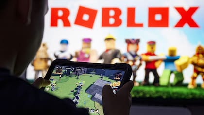 Roblox y Discord se enfrentan a una demanda por el diseño y la comercialización de sus plataformas.