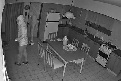 Robo a una anciana en Gonnet