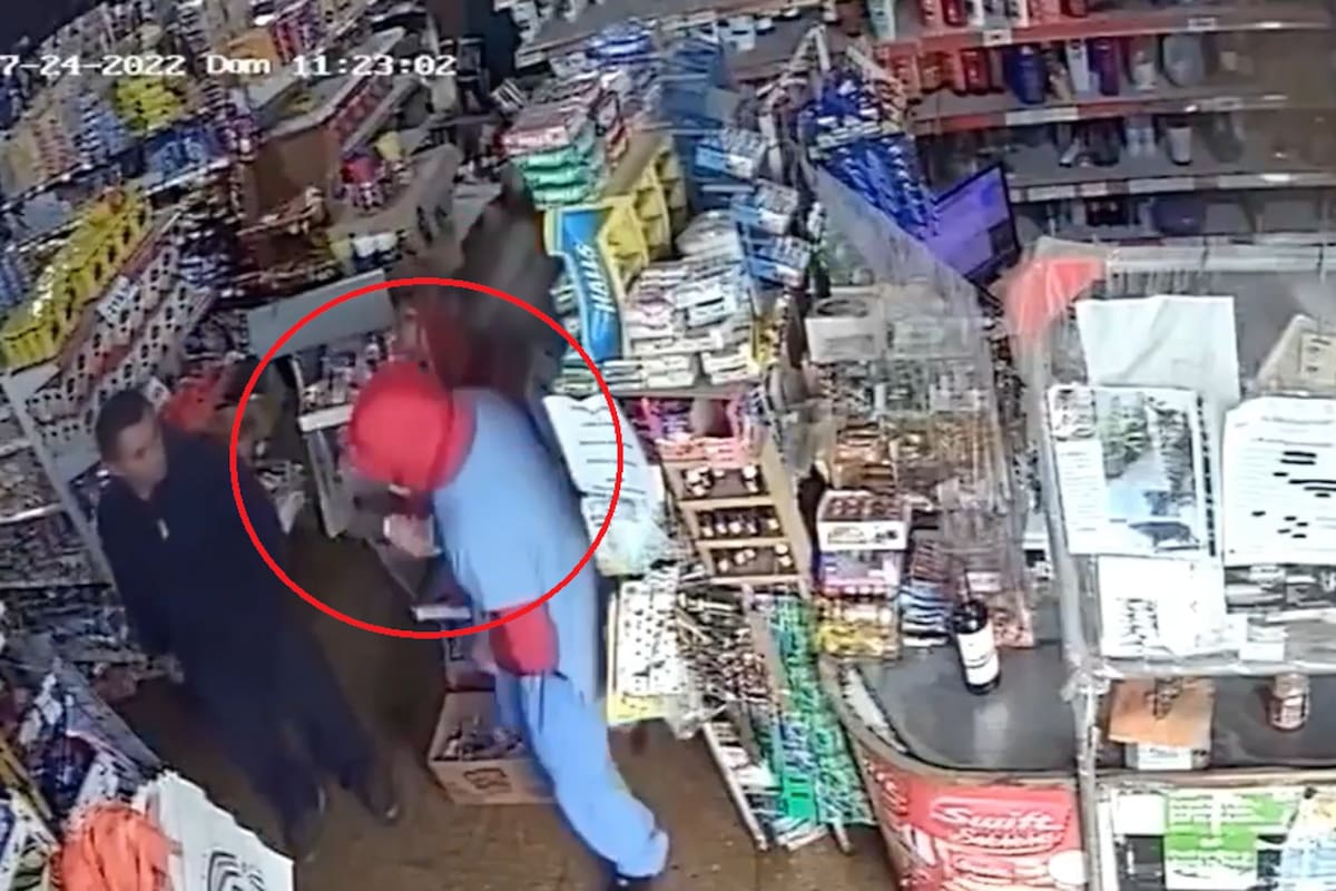 Robó un almacén vestido de enfermero