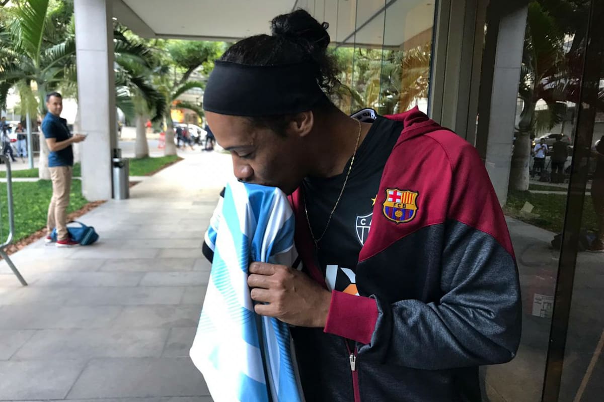Robson, el falso Ronaldinho que explotó su carrera tras conocer a Messi