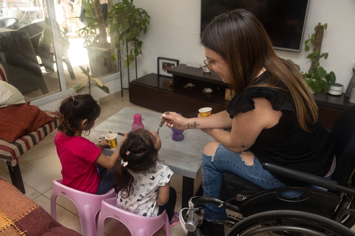 Rocío con sus niñas, Amaris y Oriana