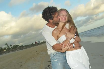 Rocío Pardo confirmó que se va a casar con Nicolás Cabré