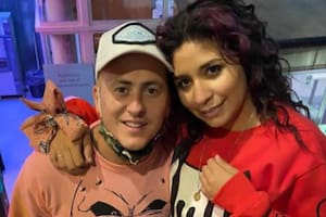 Rocío Quiroz junto a su pareja, Eduardo Etchepare, quien también es su representante