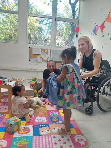 Rocío y Fran el día que conocieron a las chicas en el juzgado.