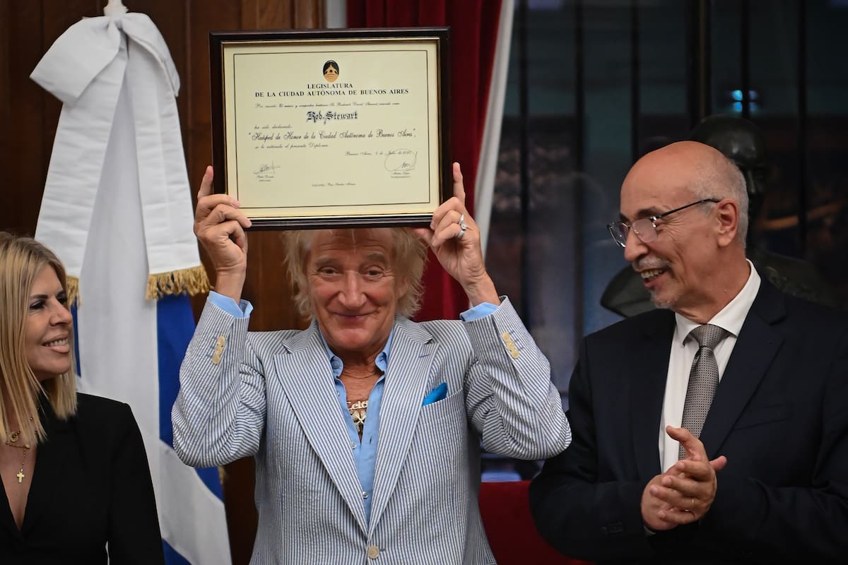 Rod Stewart fue distinguido este viernes como Huésped de Honor de la Ciudad de Buenos Aires por la Legislatura porteña