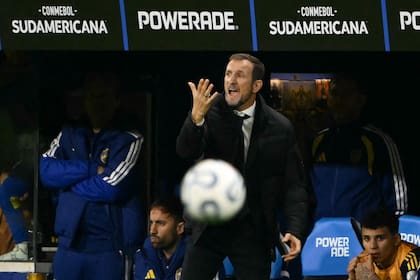 Rodolfo Arruabarrena se juega mucho con Boca en Chile