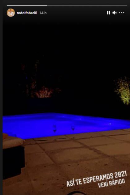 Rodolfo Barili compartió una foto de su pileta iluminada por luces de neón y contó que está listo para recibir el 2021