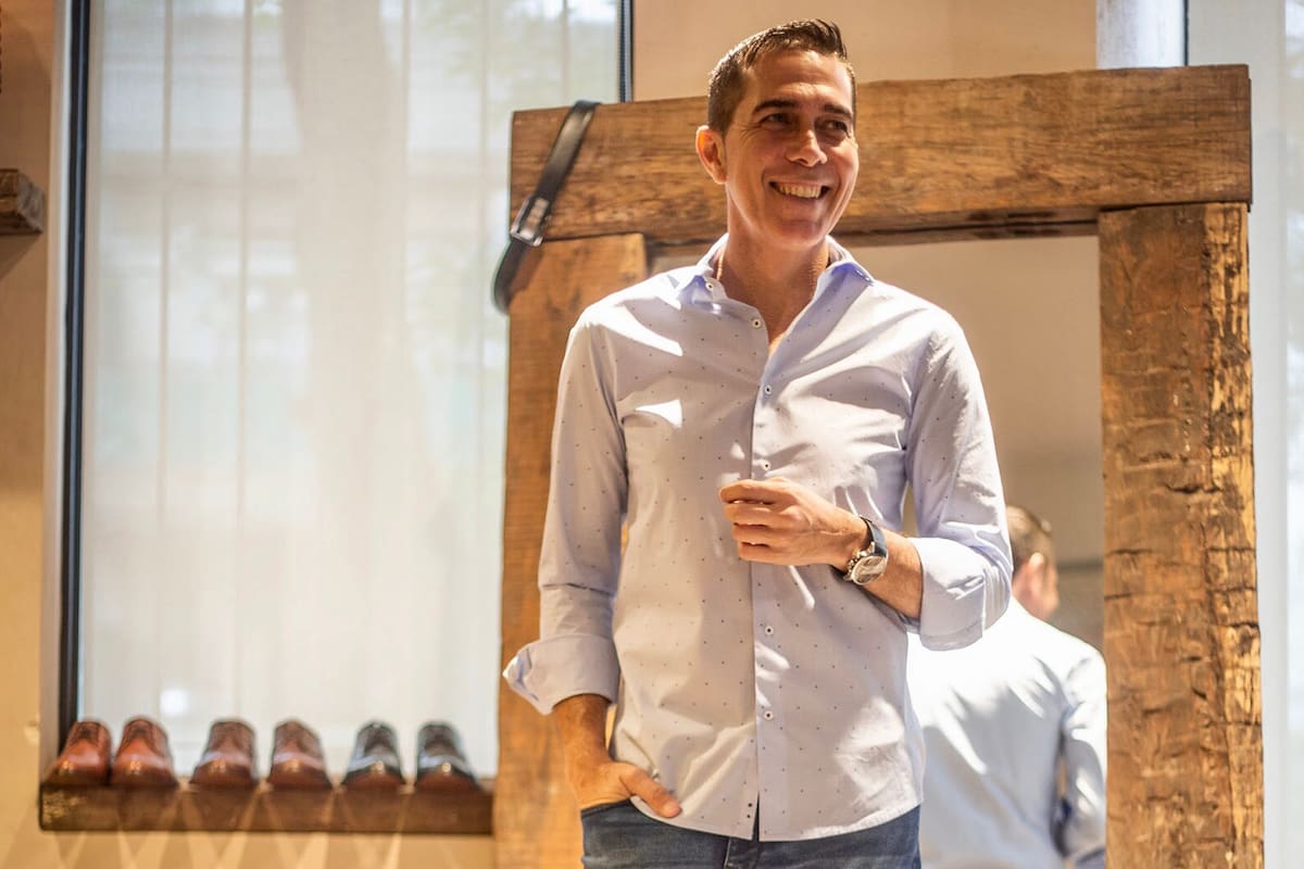 Rodolfo Barili le propuso casamiento a su novia en Lara Pico en Navidad