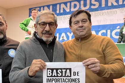 Rodolfo Daer, histórico jefe del gremio de la alimentación desde 1985, impulsa a Sergio Escalante como su sucesor