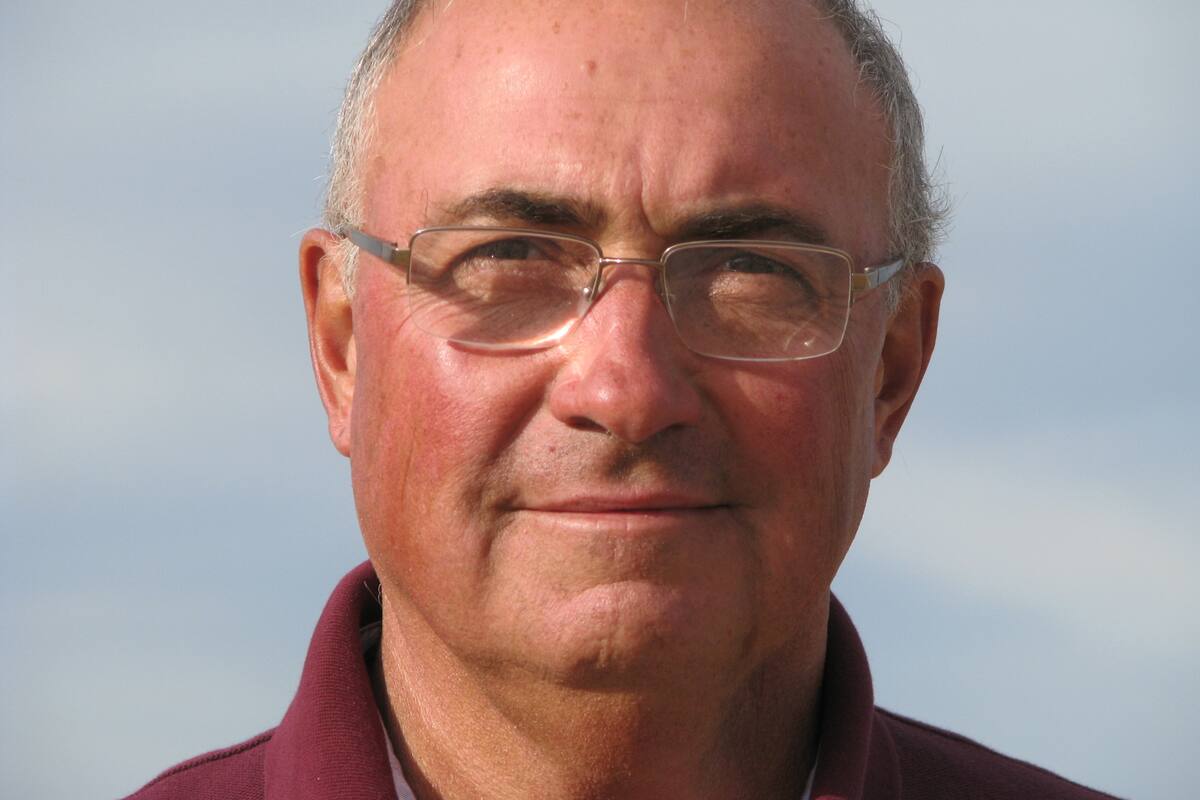 Rodolfo Rossi vuelve a presidir Acsoja