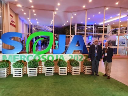 Rodolfo Rossi y Luis Zubizarreta, expresidente y presidente de Acsoja, respectivamente