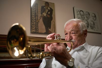 Rodolfo Yoia, el histórico trompetista y fundador de la Delta Jazz Band, que toca este viernes