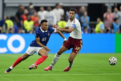 Rodri frenó a Francia, principalmente, a Kylian Mbappé