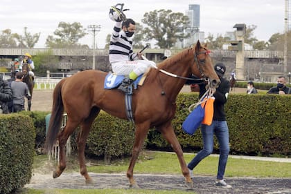 Rodrigo Blanco ganó su primera Estrella, con King Slew, justo en el Classic