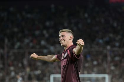Rodrigo Castillo vuelvió a ser determinante para Lanús