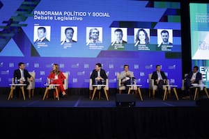 Rodrigo de Loredo, Victoria Tolosa Paz, Juan Manuel López, Alberto Benegas, Luciano Laspina y Paulino Rodrigues