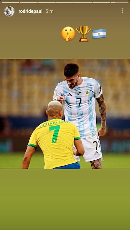 Rodrigo De Paul le respondió la gastada a Richarlison, uno de los que se burló de la eliminación de Argentina