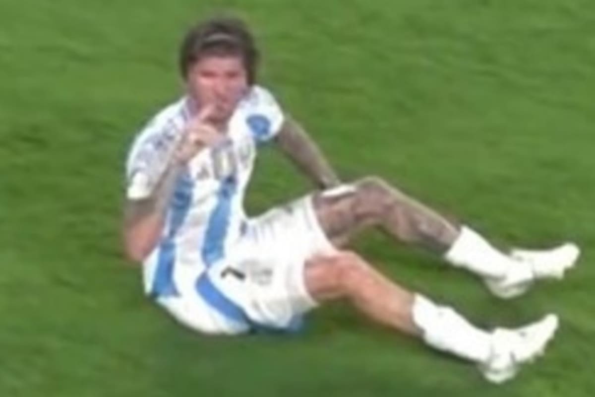 Rodrigo De Paul y el gesto al entrenador de Canadá