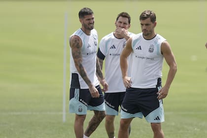 Rodrigo De Paul y Giovani Lo Celso integran el círculo más cercano a Lionel Messi, la voz de mayor peso cuando el grupo debe resolver cuestiones importantes