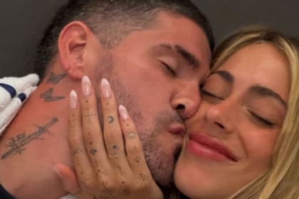 Rodrigo De Paul y Tini Stoessel más enamorados que nunca
