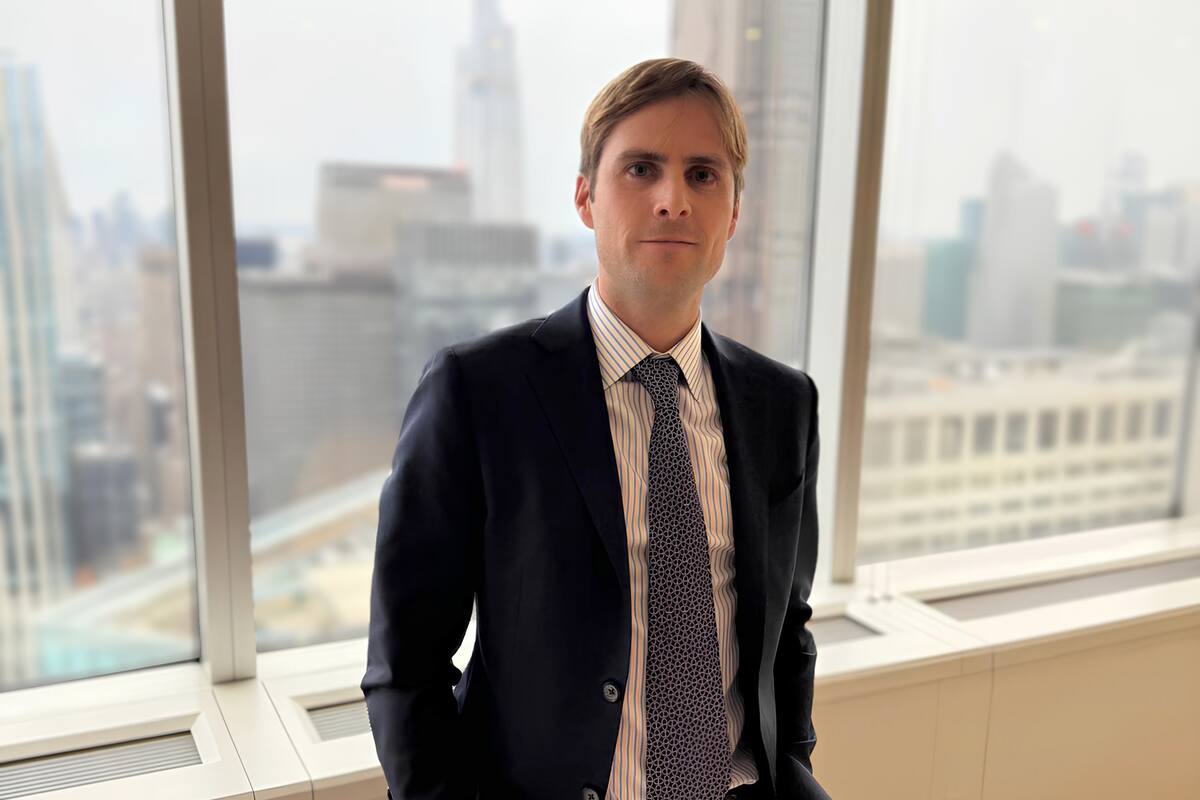 Rodrigo Díaz Valdez estudió Economía en la Universidad Torcuato Di Tella (UTDT), donde también cursó la maestría en Finanzas; trabajó durante casi cinco años como analista de inversiones bancarias en la firma Infupa; desde 2018 trabaja en el banco de origen brasileño BTG Pactual y desde 2021 analiza los activos de la región desde la sede de Nueva York
