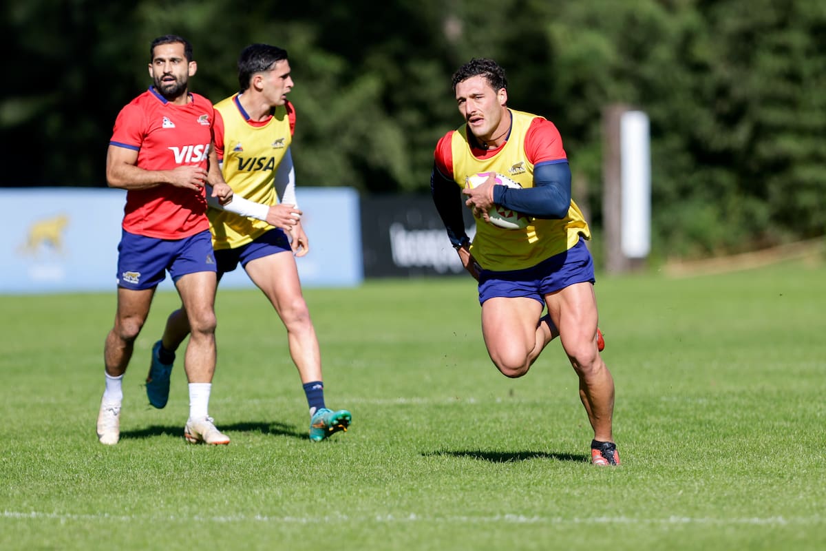 Rodrigo Isgró no está entre los 12 jugadores de la lista de Pumas 7s, pero quedó como reserva; podrá actuar a partir de los cuartos de final de los Juegos Olímpicos de París solamente si un compañero quedare indisponible.