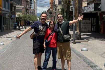 Rodrigo Lusshich y Adrián Pallares utilizaron sus redes sociales para despedir a su histórica productora