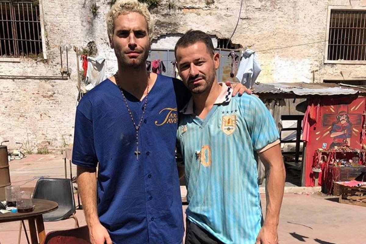 Rodrigo Mora y Nicolás Furtado en el rodaje de El Marginal