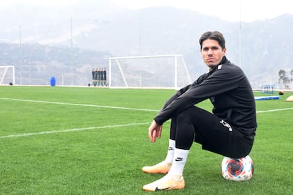 Rodríguez asegura que los clubes no trabajan en la inserción social del jugador ni en la educación económica, para prepararlos una vez que abandonen el fútbol profesional