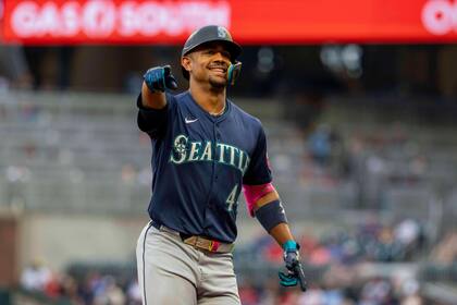 Rodríguez conecta dos jonrones, Raleigh logra su 52°, y los Mariners vencen a los Braves 10 a 2