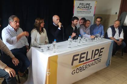 Rodríguez Larreta fue al cierre de campaña de Felipe Álvarez en La Rioja.