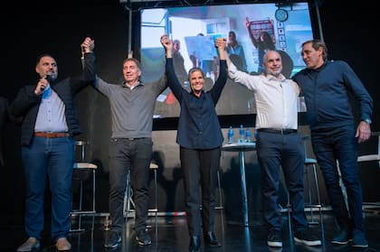 Rodríguez Larreta, Hotton, y Santilli, en La Plata.