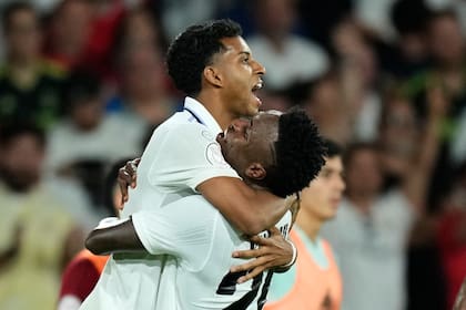 Rodrygo y Vinicus, la sociedad brasileña de Real Madrid