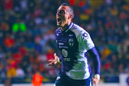 Rogelio Funes Mori sigue convirtiendo golazos
