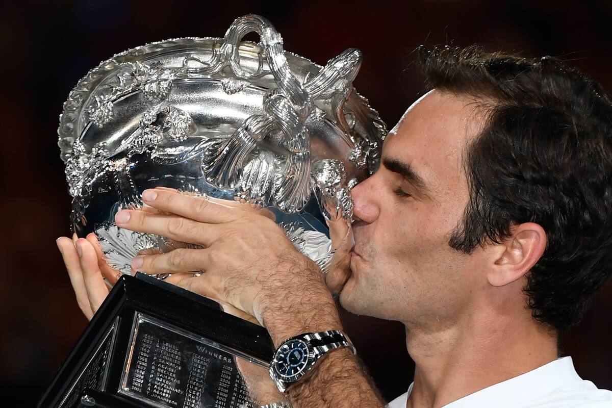Roger Federer besa su trofeo Nº20 en un Grand Slam