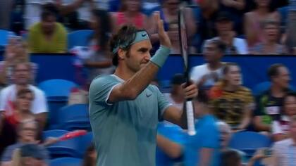 Roger Federer celebra su victoria